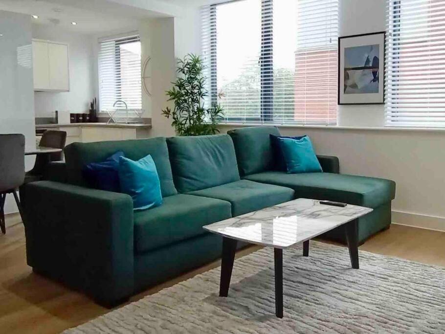 Appartement Luxury 2 Bed 2 Bath Flat Near Old Trafford à Manchester Extérieur photo